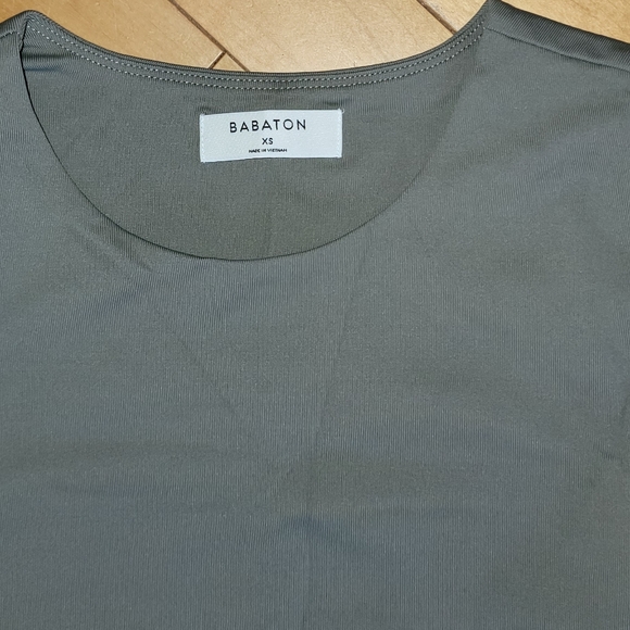 Babaton Contour Short Sleeve Bodysuit - Picture 2 of 3